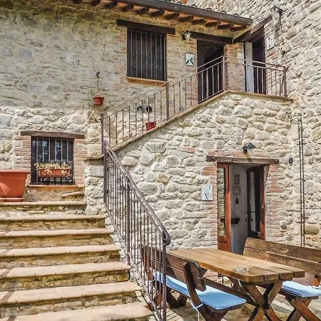 Seven Bedroom Holiday In Pietrafitta * Piegaro (Umbria)
