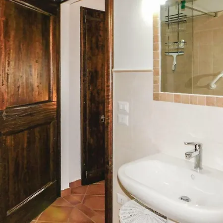 Seven Bedroom Holiday In Pietrafitta Hébergement de vacances